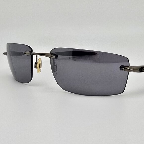 Oakley 05-873 Why 8.2 Black Chrome Frame Black Iridium Lens Rimless Sunglasses - Picture 1 of 12